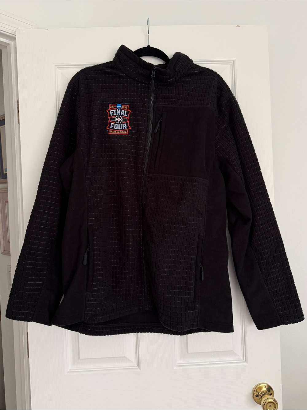 NWT Charles River NCAA Men’s March Madness Final Four Terrain Textured Fleece